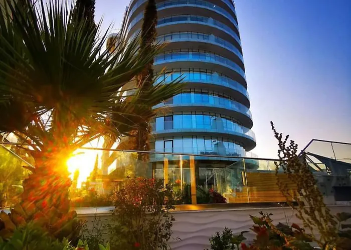 White Tower Aparthotel