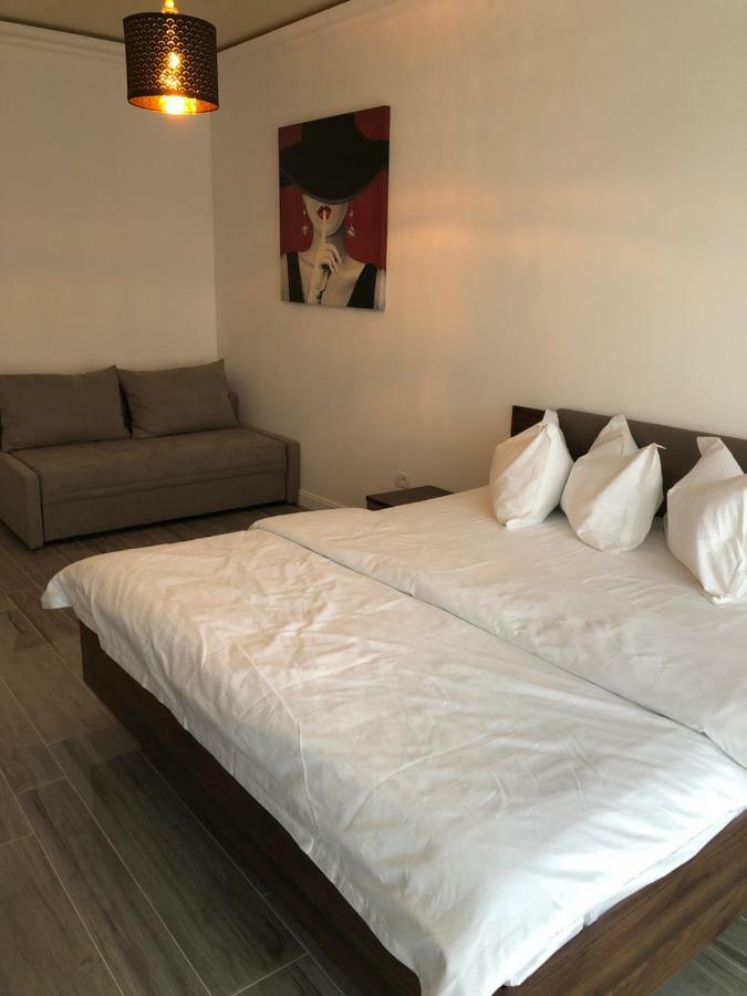 Apartment White Tower *
